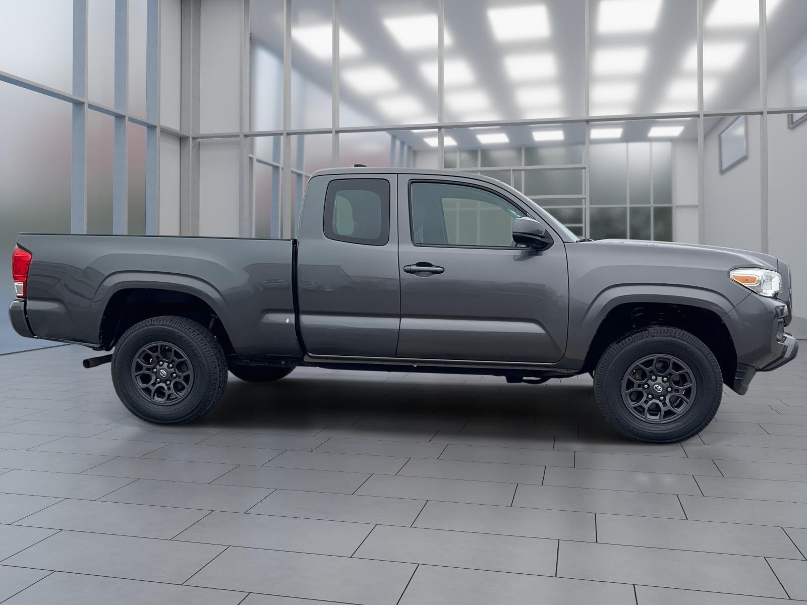 2016 Toyota Tacoma SR5