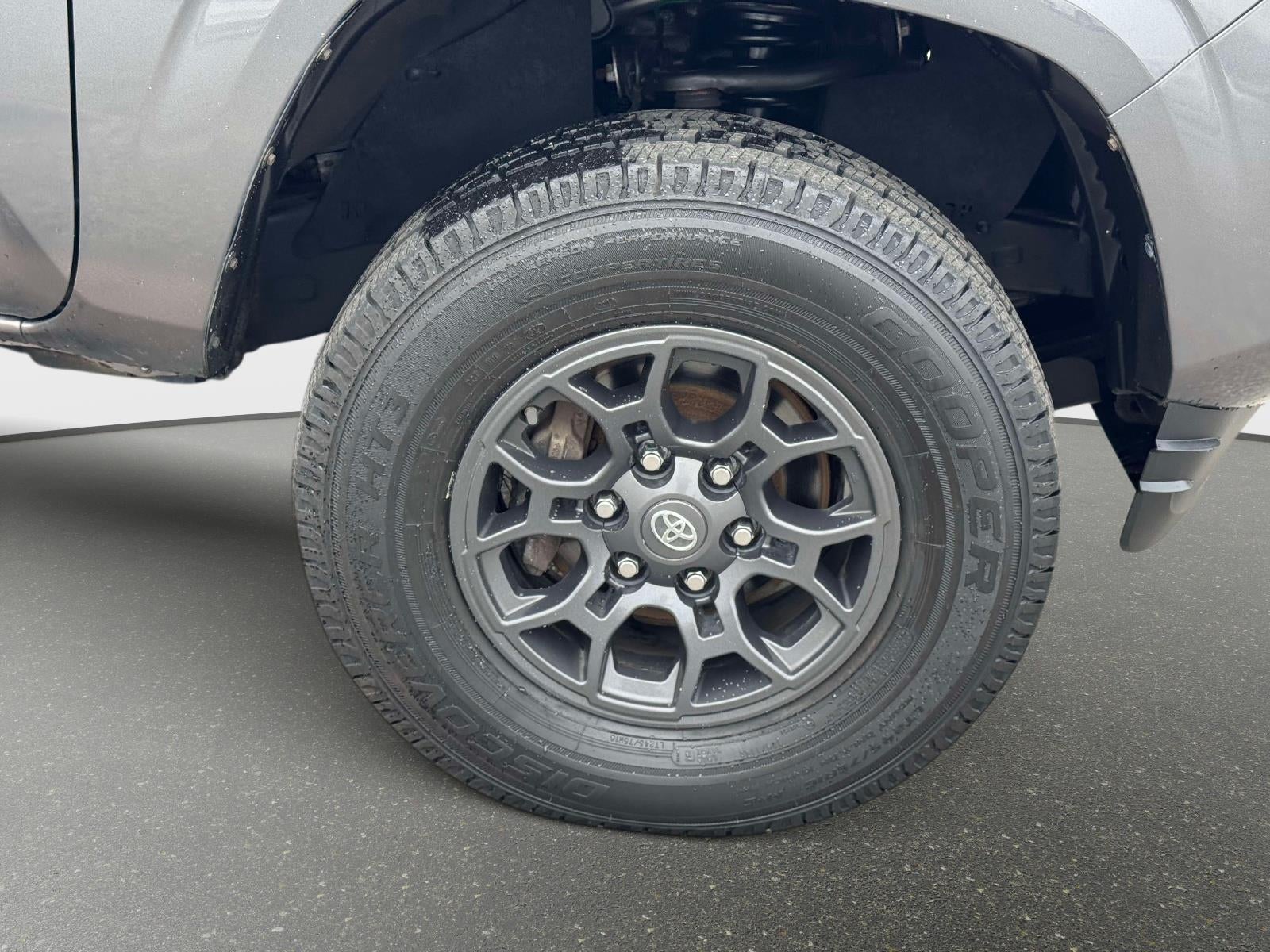 2016 Toyota Tacoma SR5