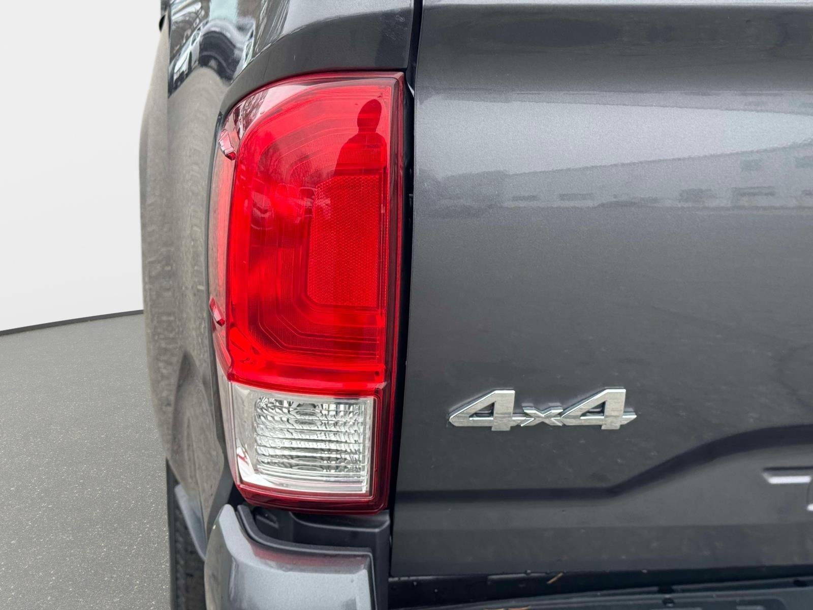 2016 Toyota Tacoma SR5