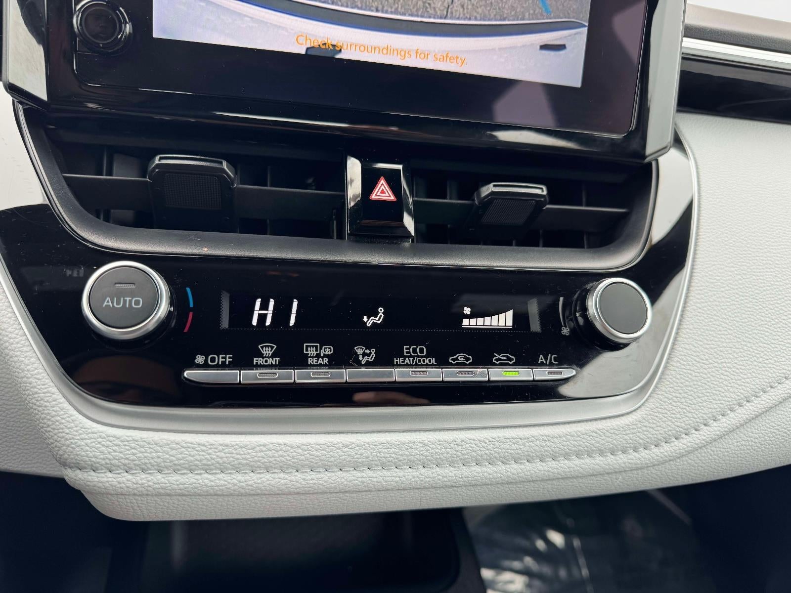 2023 Toyota Corolla SE