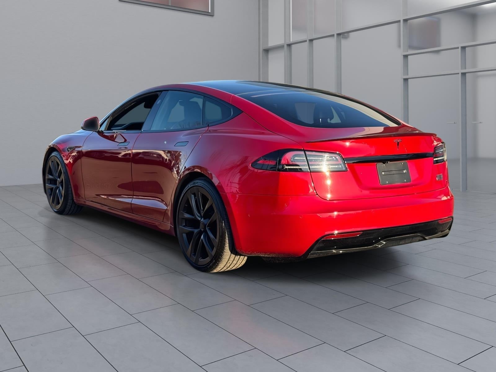 2022 Tesla Model S Plaid