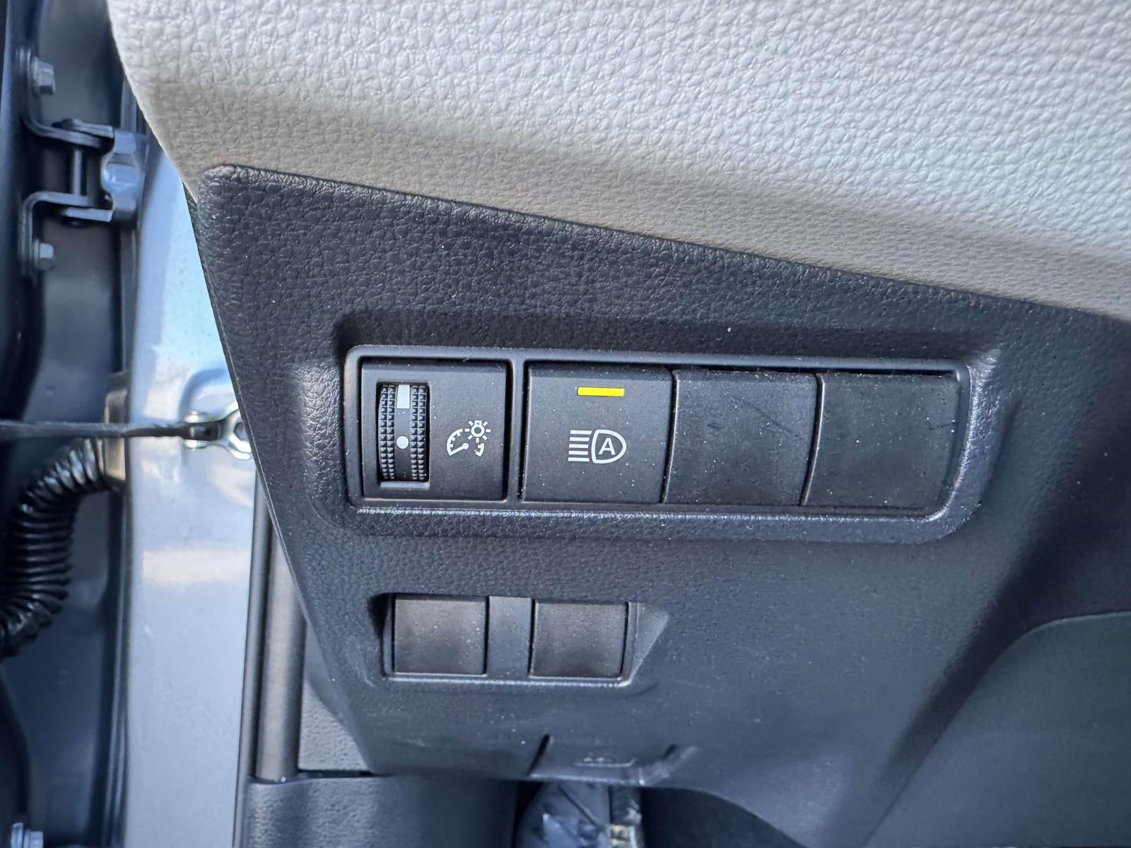 2025 Toyota Corolla Cross L