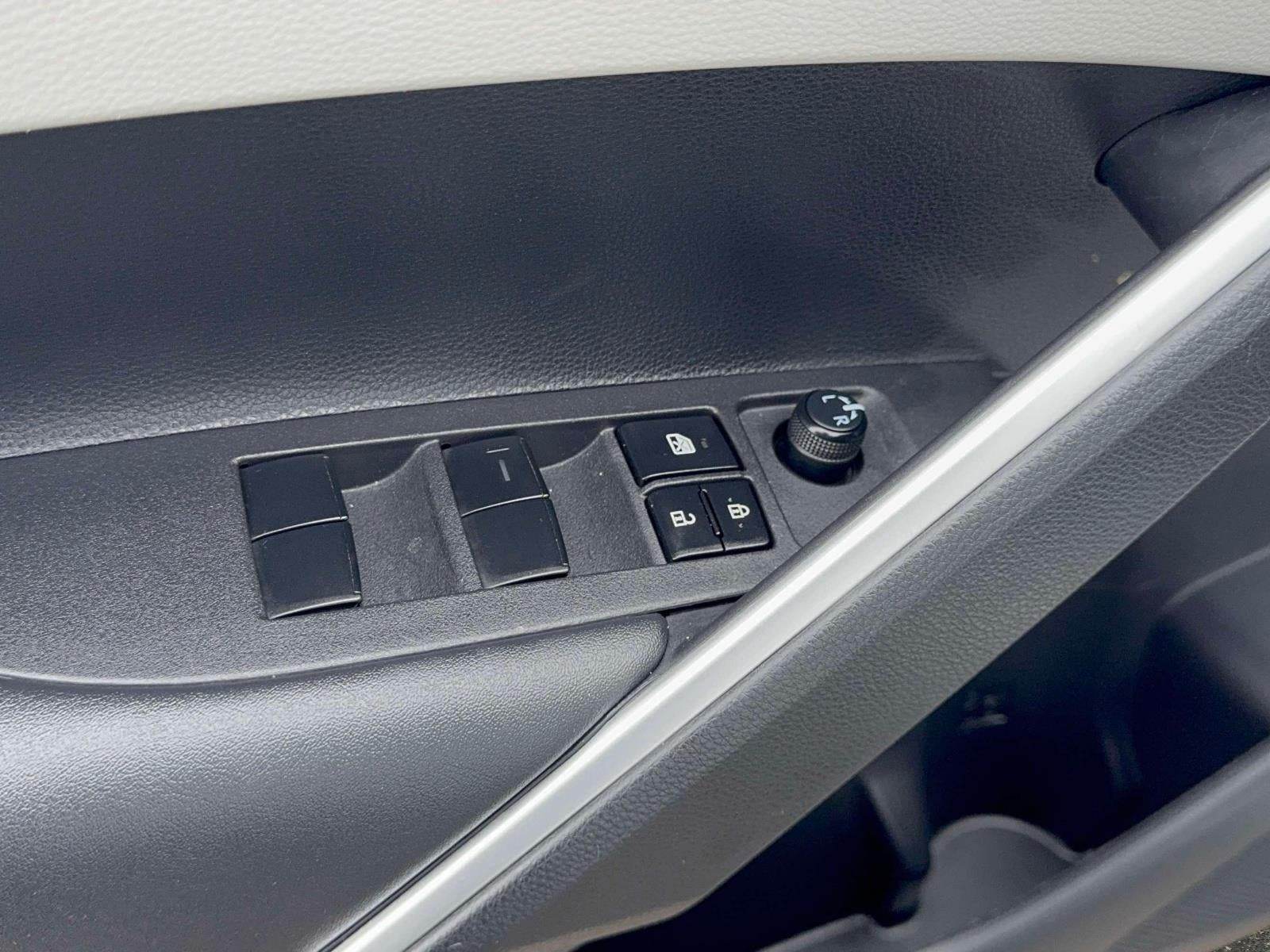 2024 Toyota Corolla Cross L