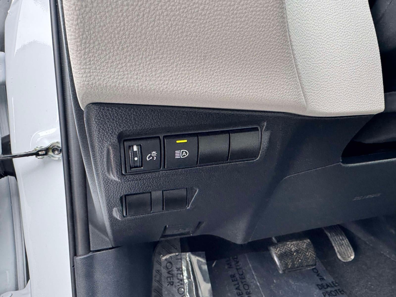 2024 Toyota Corolla Cross L