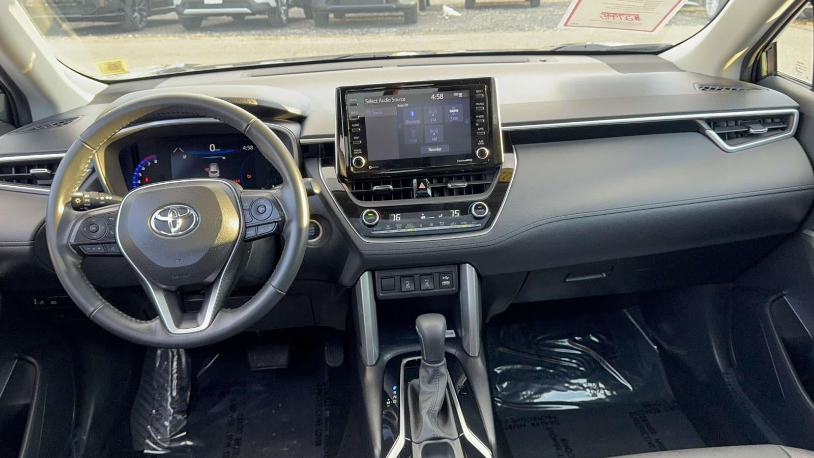 2022 Toyota Corolla Cross XLE