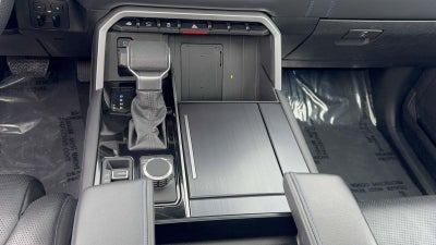 2023 Toyota Sequoia Platinum