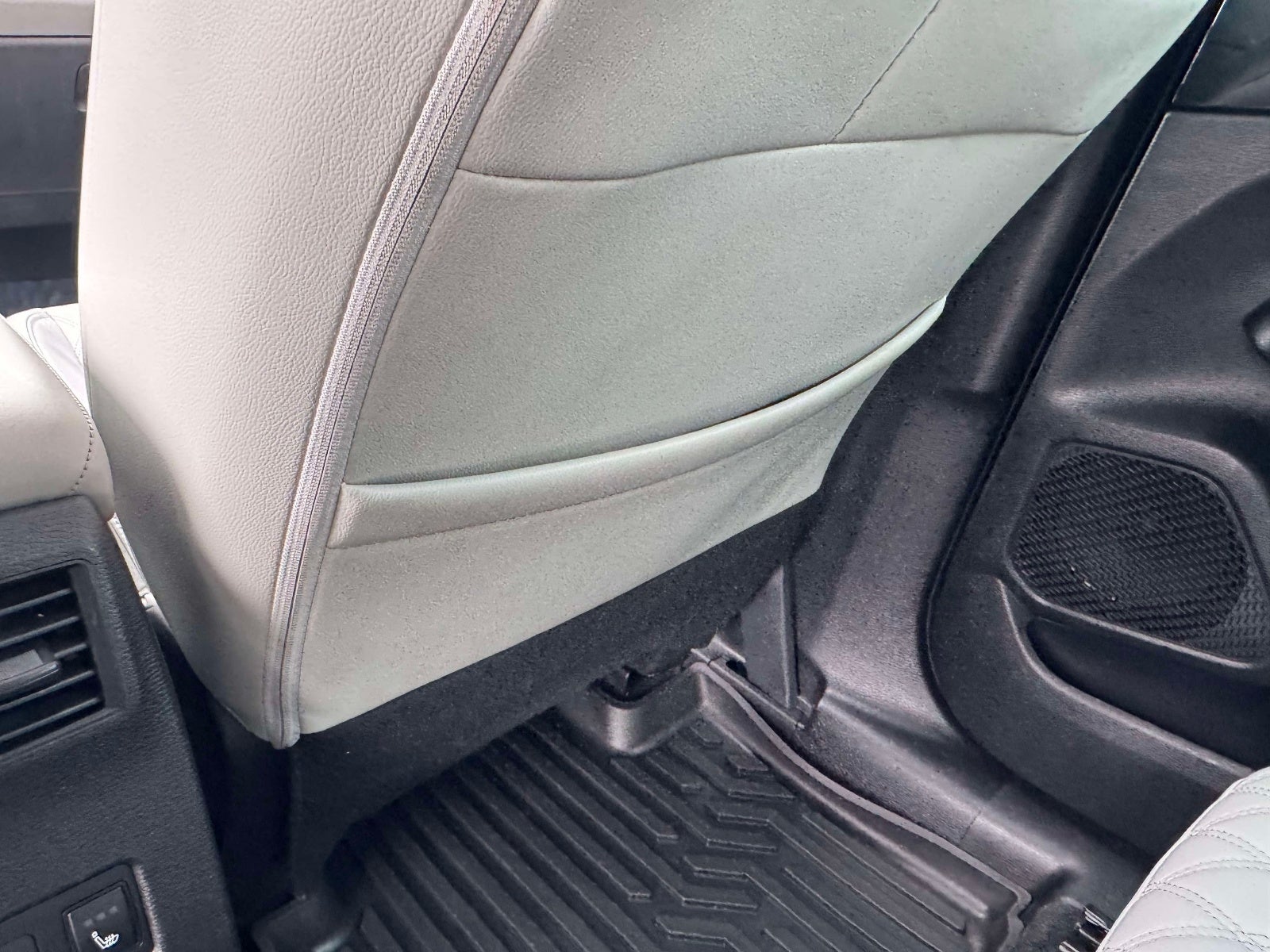 2023 Mitsubishi Outlander SEL