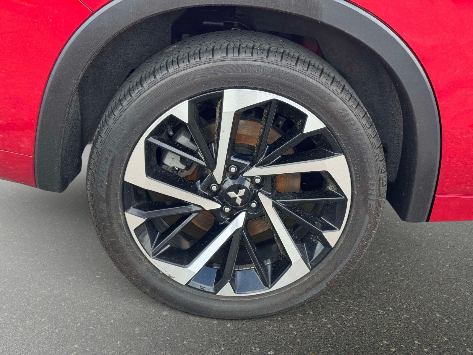 2023 Mitsubishi Outlander SEL