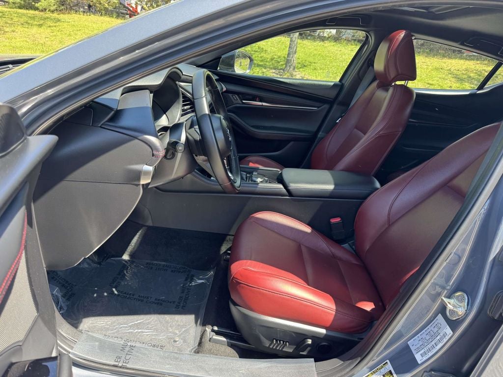 2024 Mazda Mazda3 2.5 S Carbon Edition