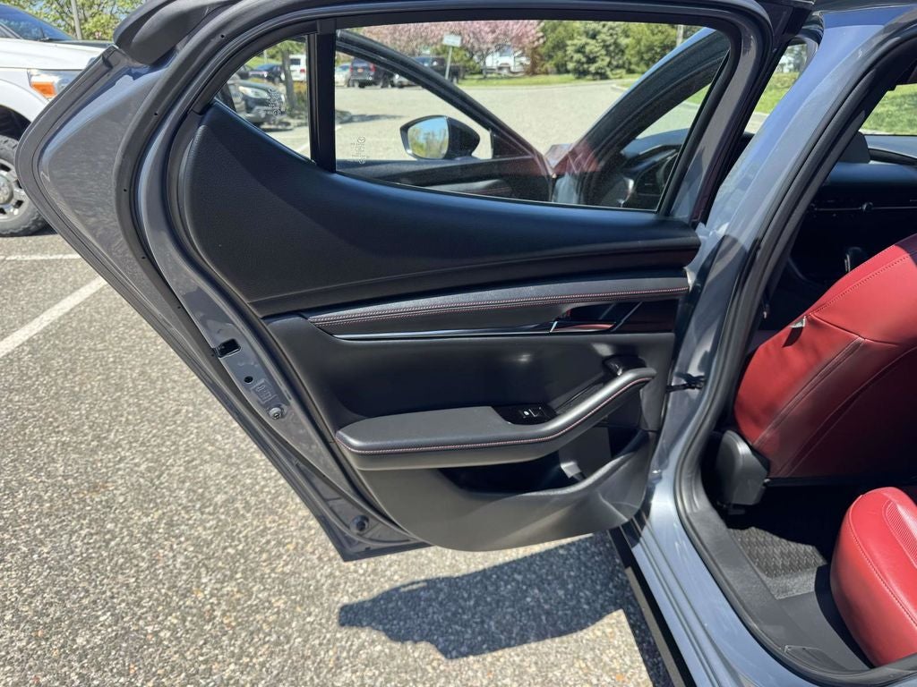 2024 Mazda Mazda3 2.5 S Carbon Edition