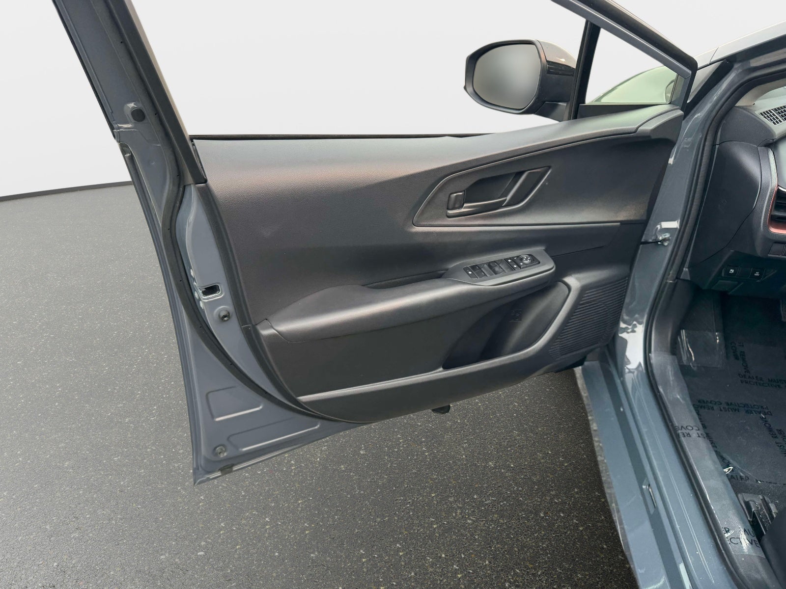 2024 Toyota Prius Prime SE