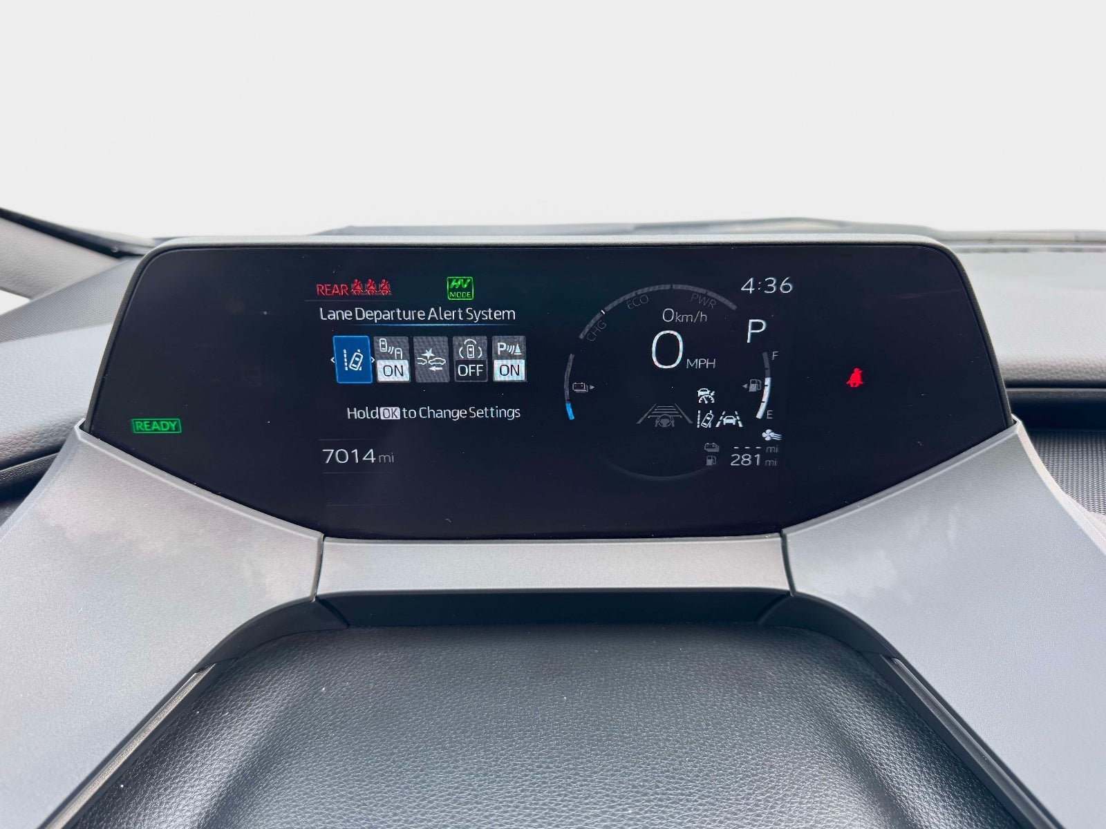 2024 Toyota Prius Prime SE