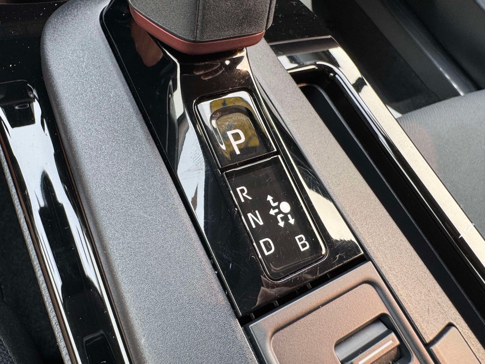 2024 Toyota Prius Prime SE