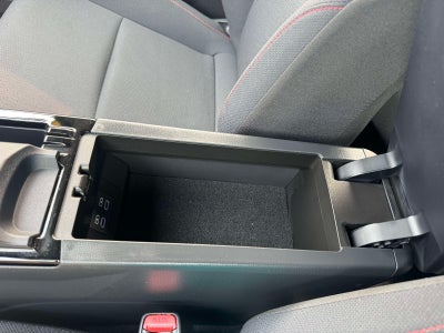 2024 Toyota Prius Prime SE