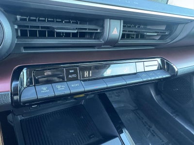 2023 Toyota Prius Prime SE