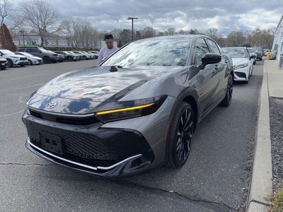 2023 Toyota Crown Platinum