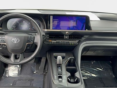 2023 Toyota Crown Platinum