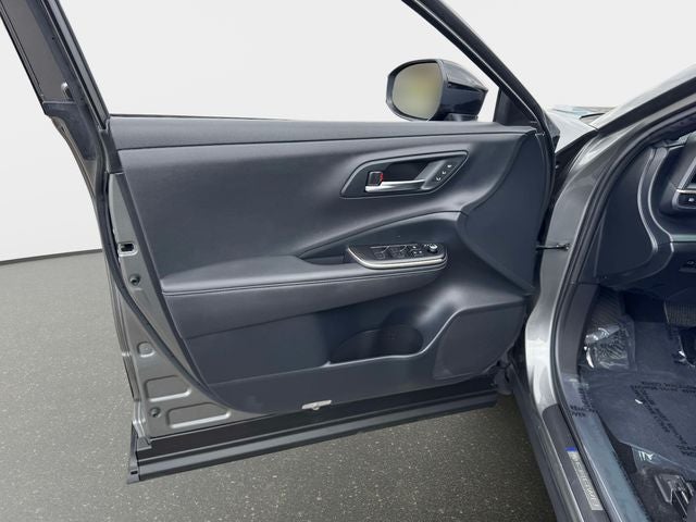 2023 Toyota Crown Platinum