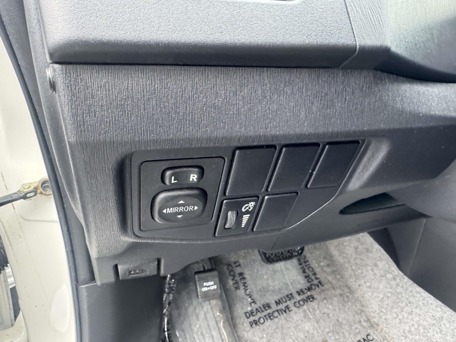 2014 Toyota Prius Four