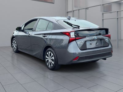 2022 Toyota Prius XLE AWD e