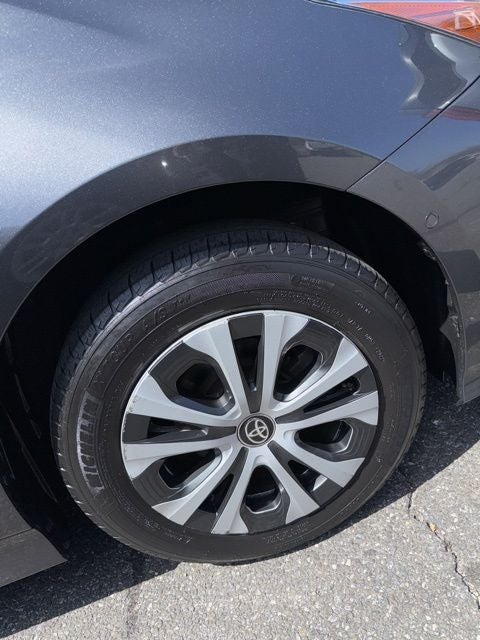 2019 Toyota Prius XLE AWD-e