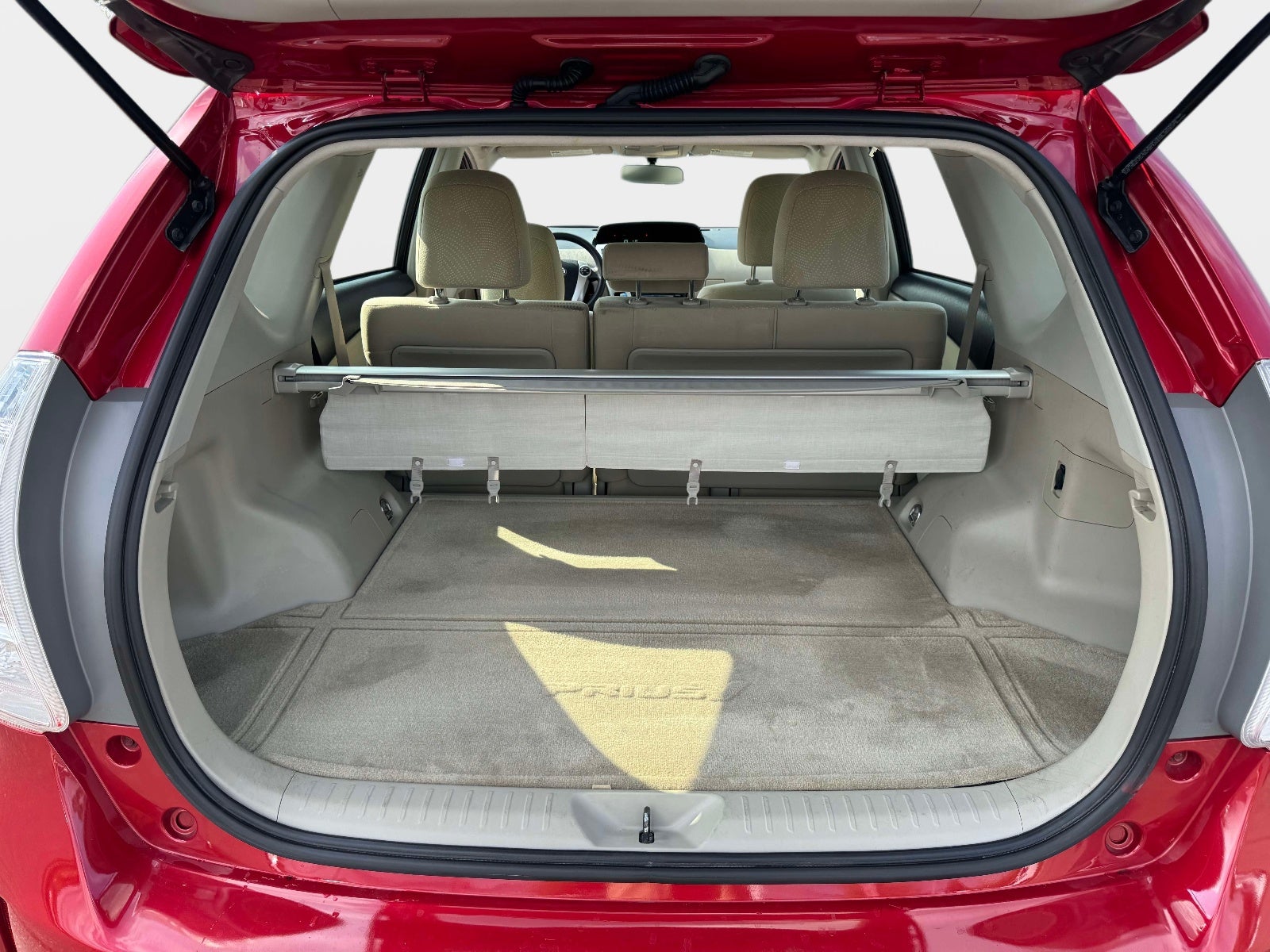 2014 Toyota Prius v Three