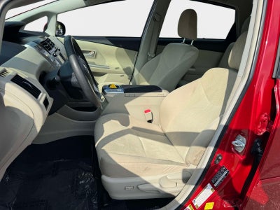2014 Toyota Prius v Three