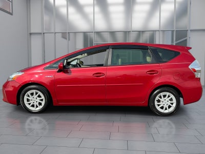 2014 Toyota Prius v Three