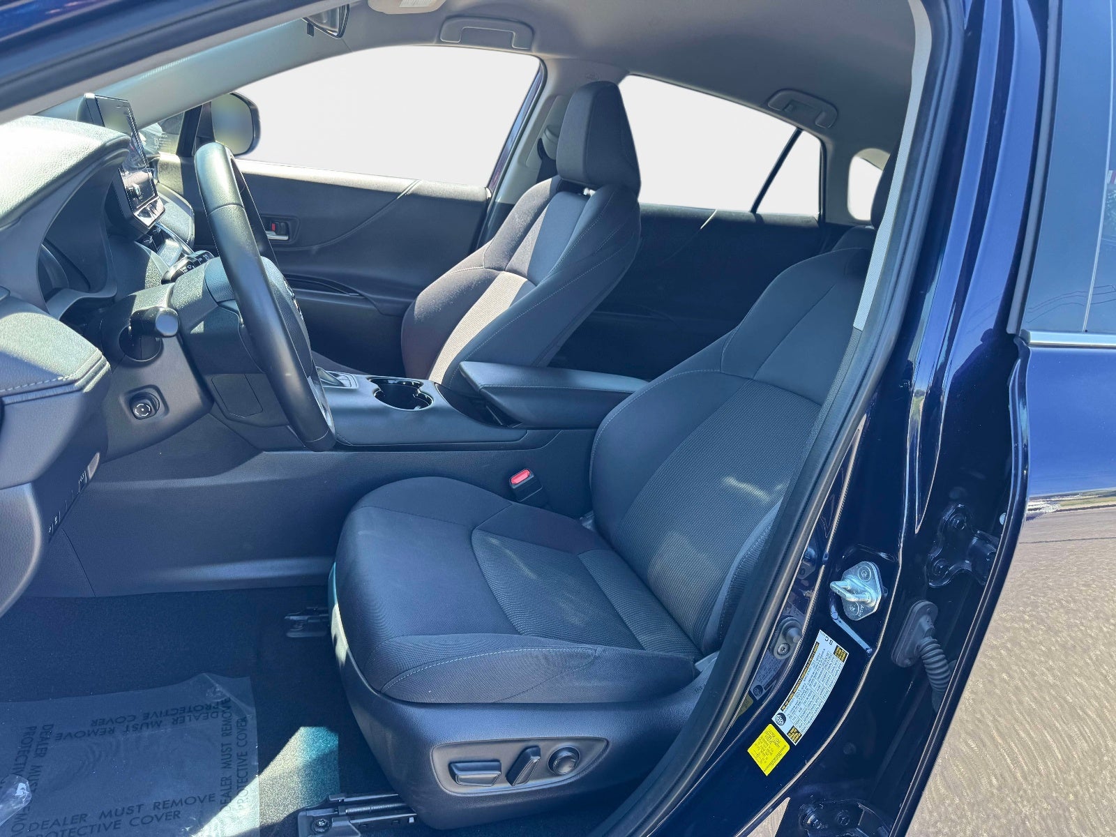 2023 Toyota Venza LE