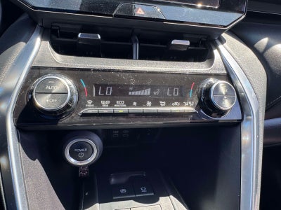 2023 Toyota Venza LE