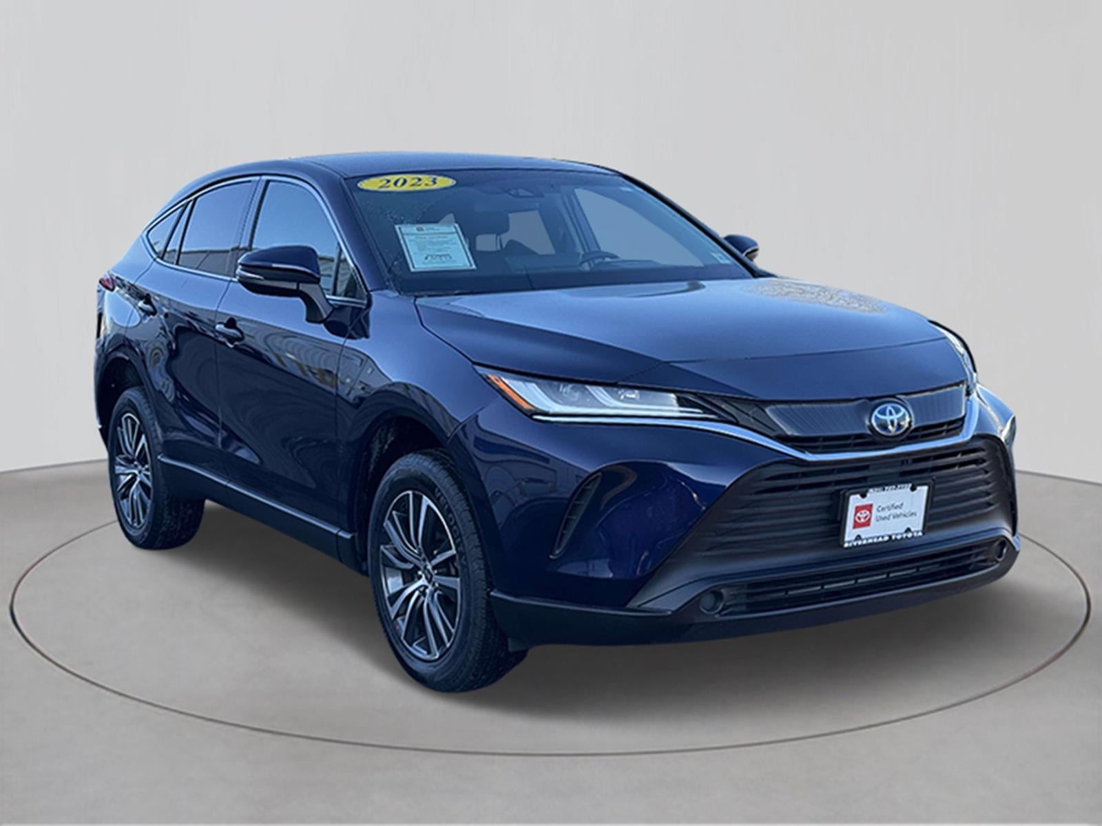 2023 Toyota Venza LE