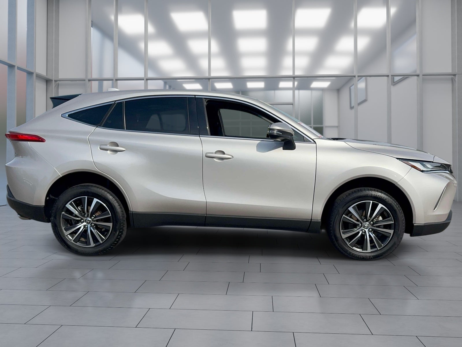 2023 Toyota Venza LE