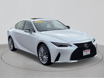2023 Lexus IS 300