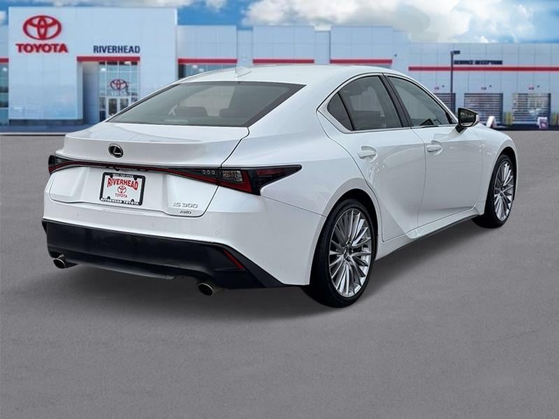 2023 Lexus IS 300