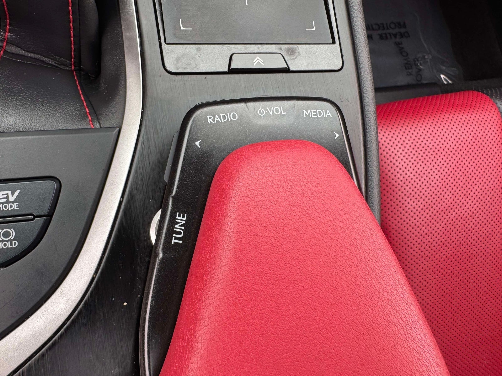 2020 Lexus UX 250h F SPORT