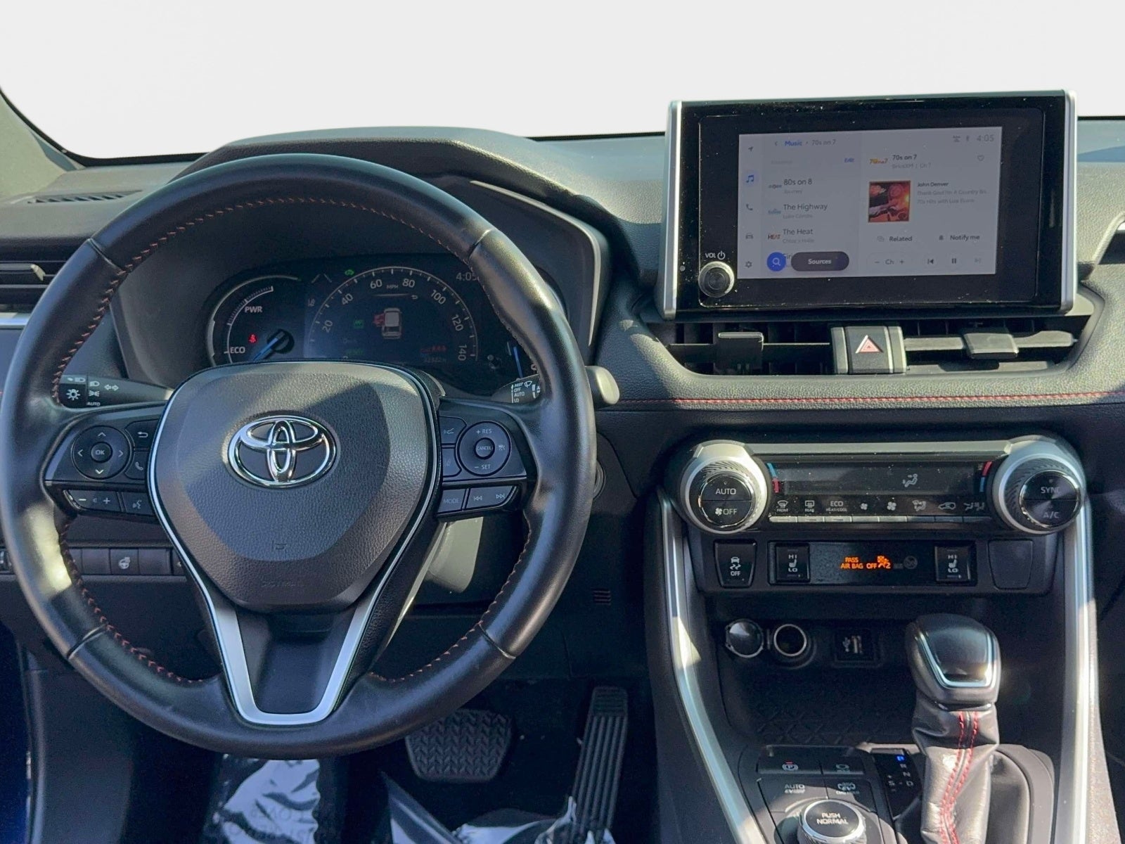2024 Toyota RAV4 Prime SE