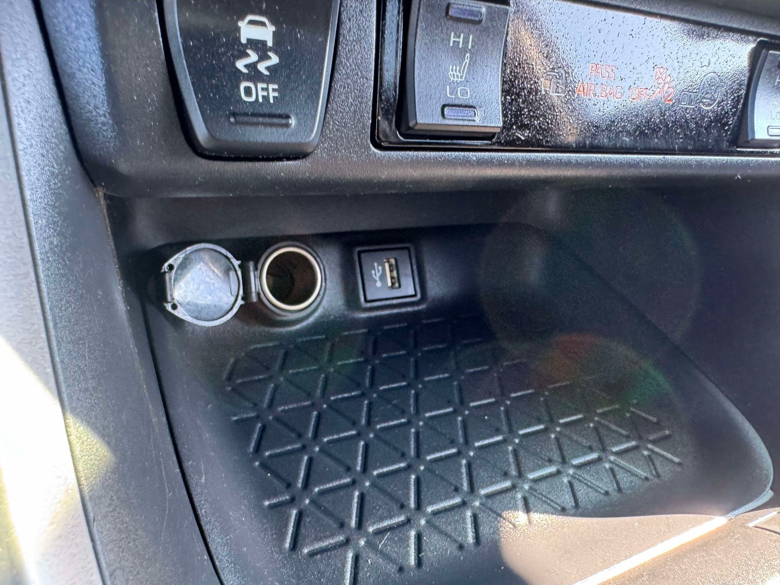 2024 Toyota RAV4 Prime SE