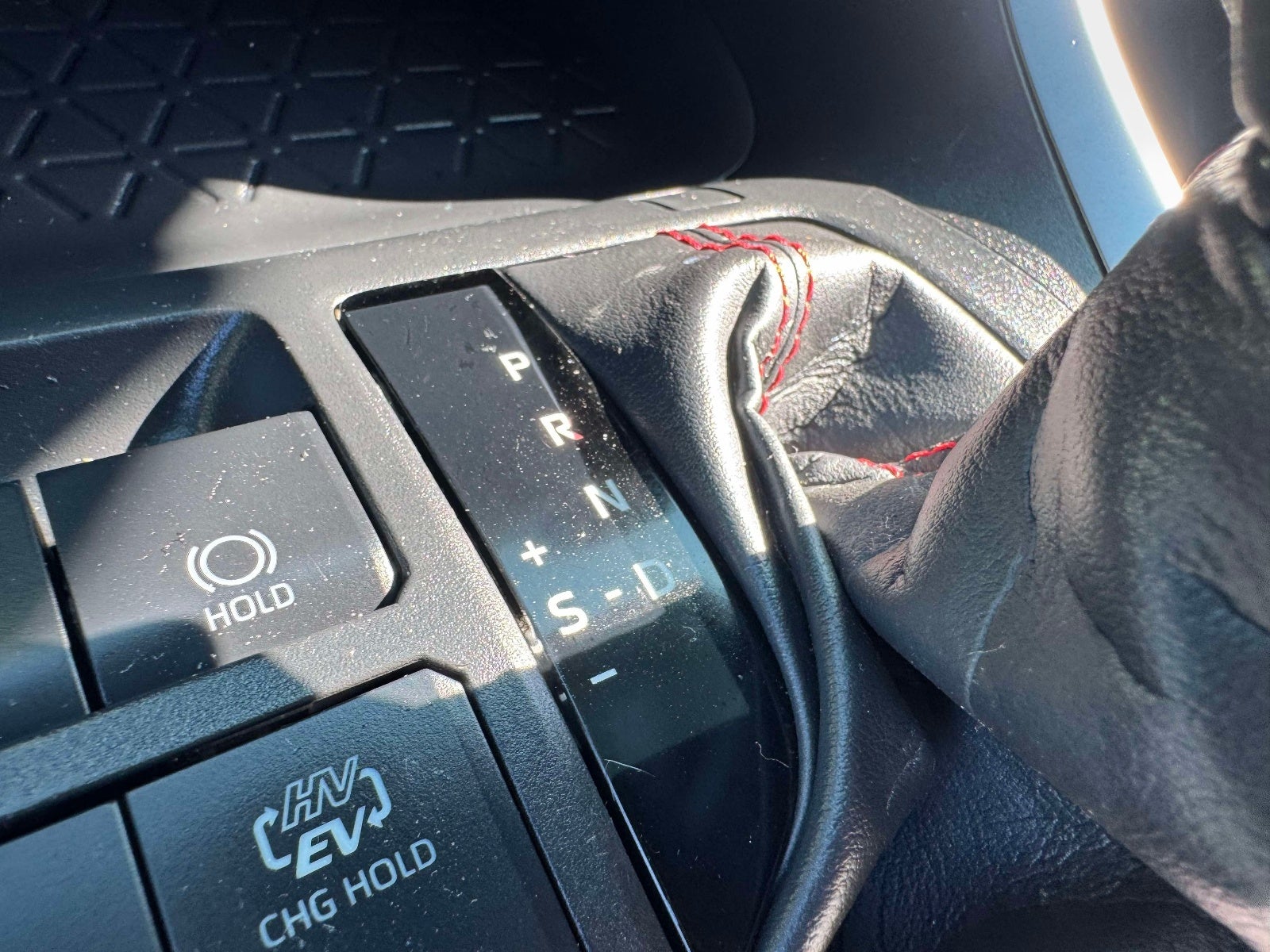 2024 Toyota RAV4 Prime SE