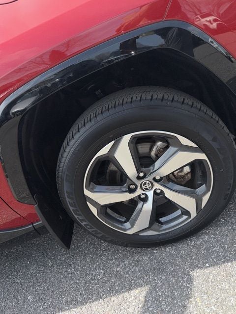 2024 Toyota RAV4 Prime SE