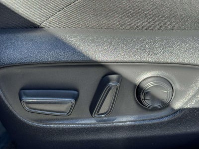 2024 Toyota RAV4 Prime SE