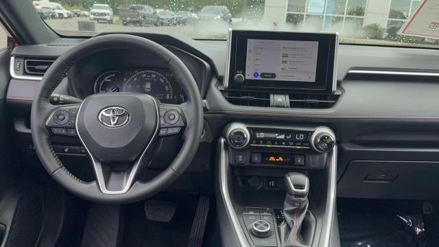 2024 Toyota RAV4 Prime SE