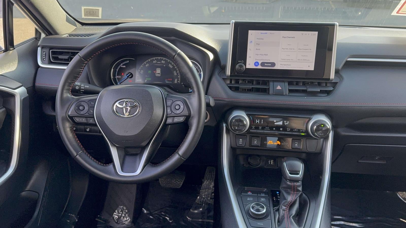 2024 Toyota RAV4 Prime SE