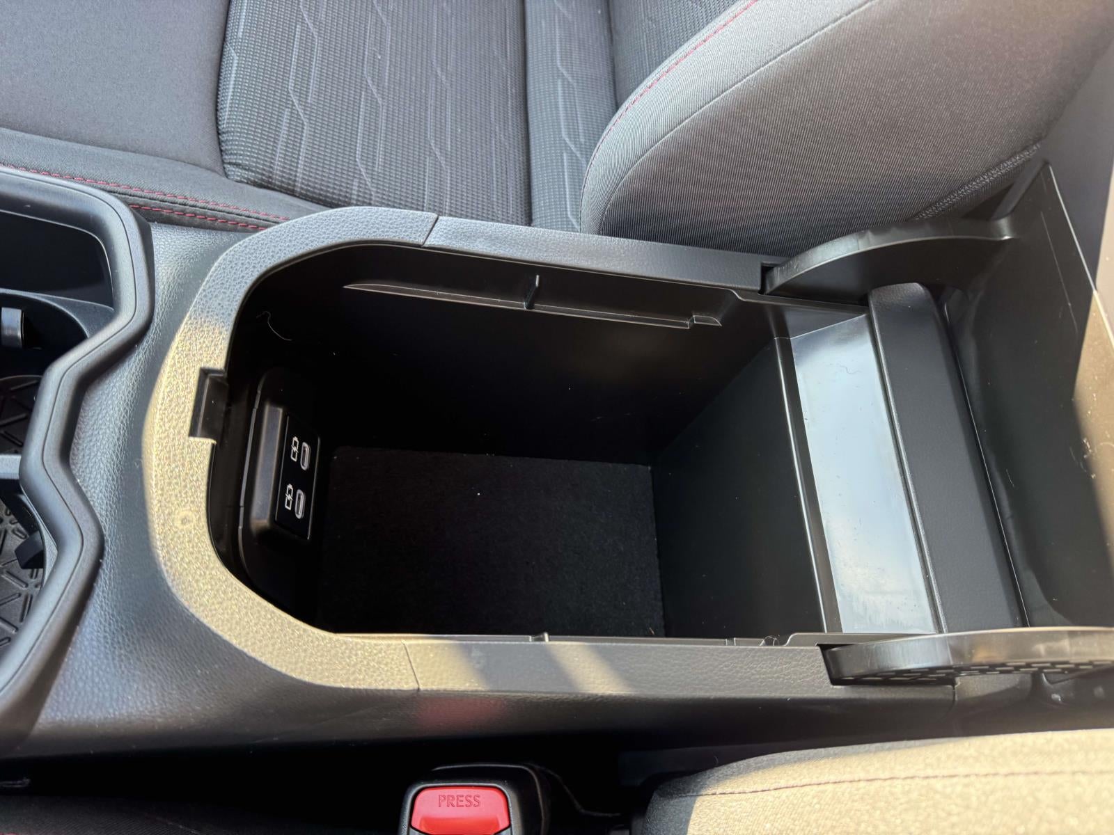 2024 Toyota RAV4 Prime SE