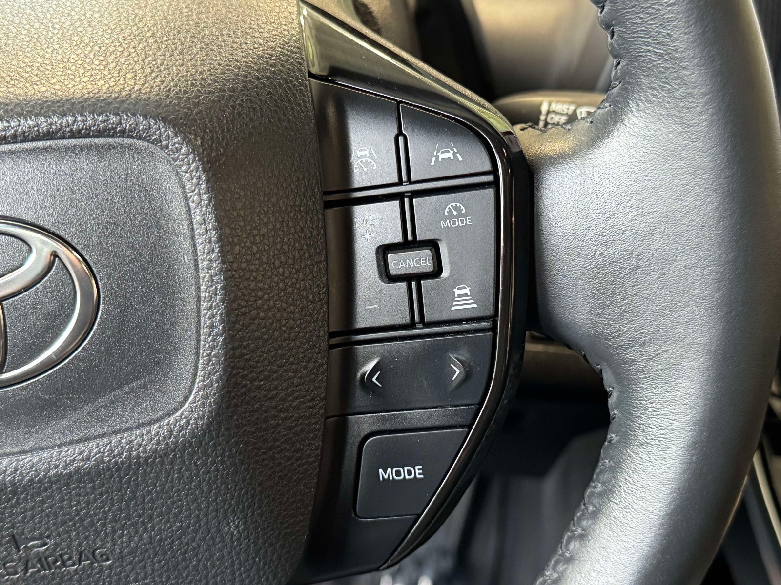 2023 Toyota bZ4X Limited