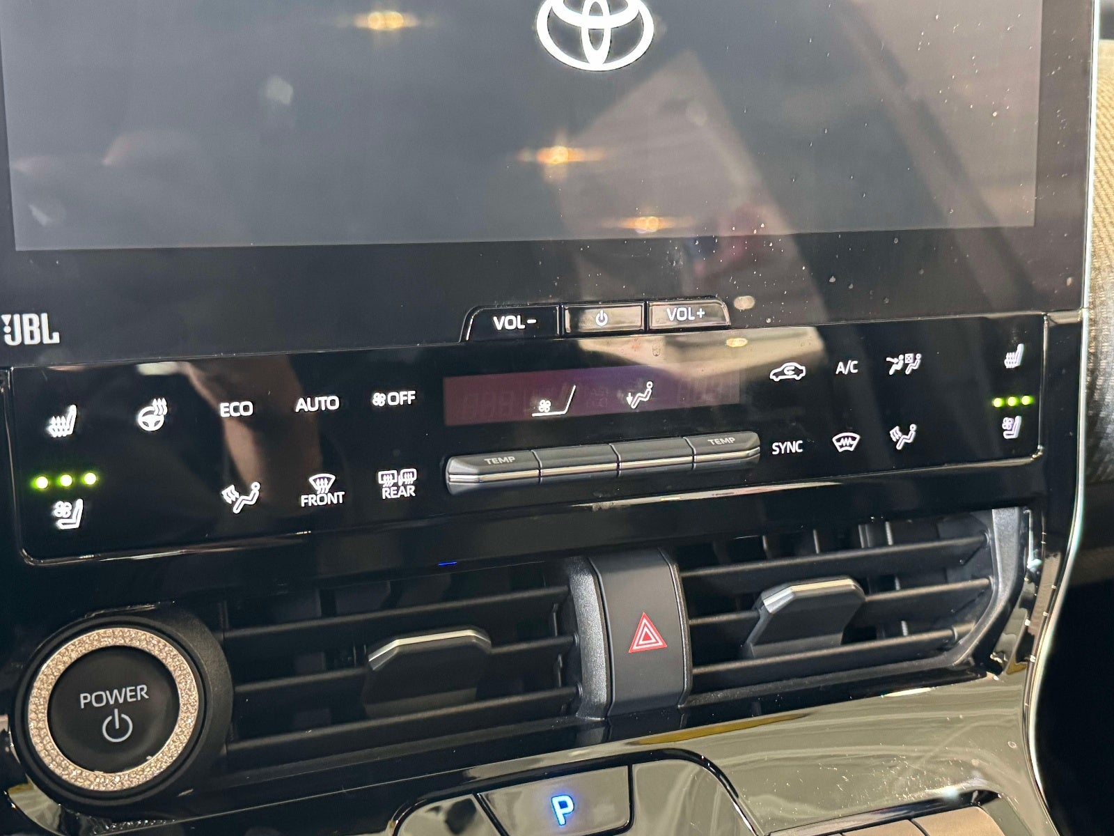 2023 Toyota bZ4X Limited