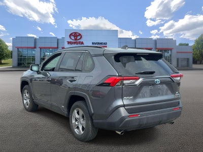 2022 Toyota RAV4 Hybrid LE