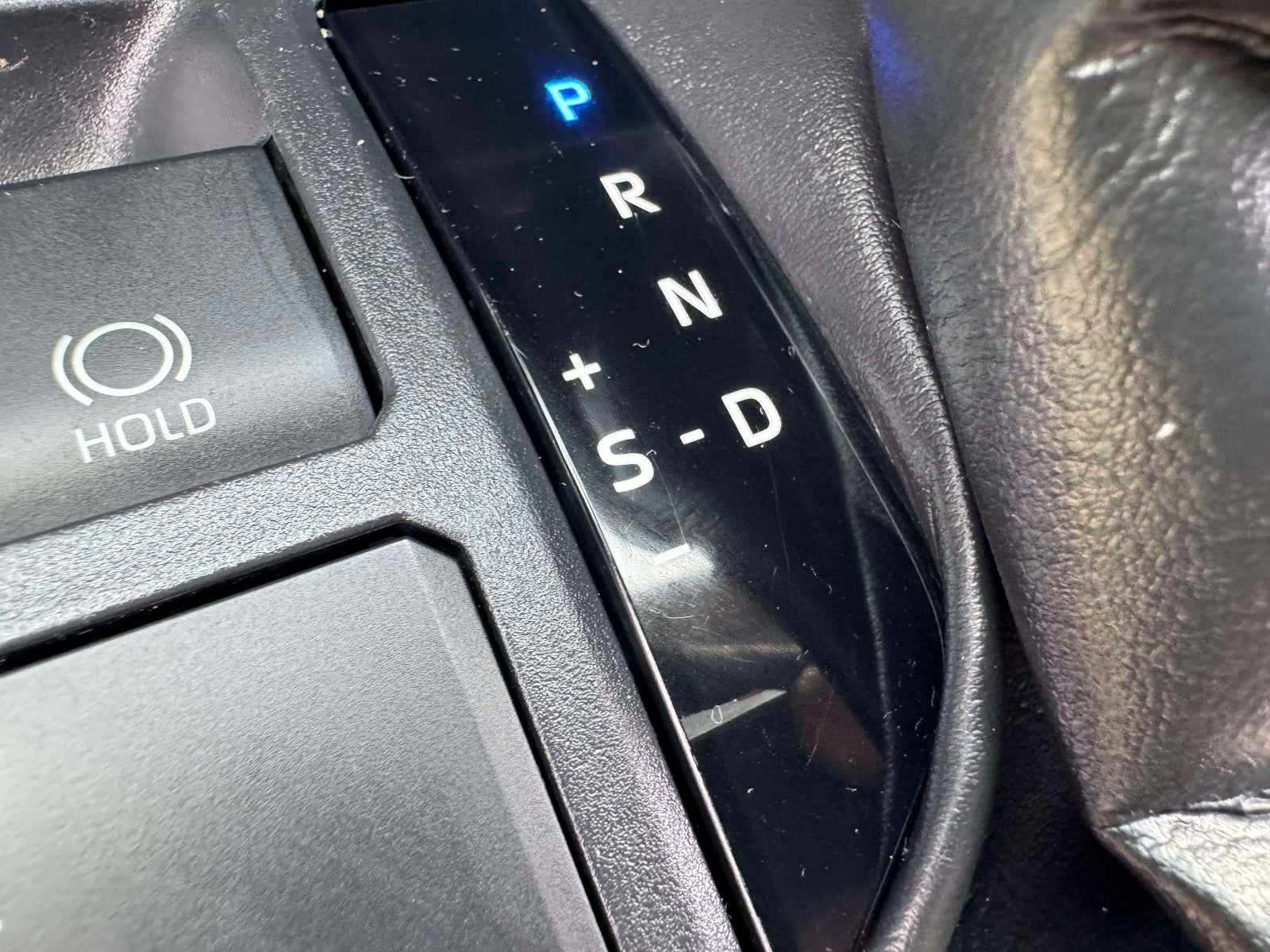 2019 Toyota RAV4 Hybrid XLE