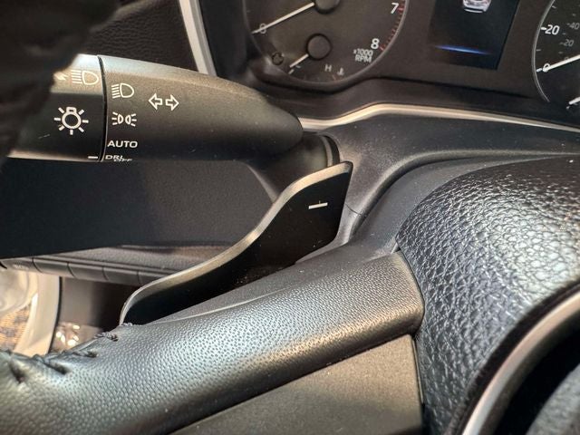 2023 Toyota Corolla Hatchback SE