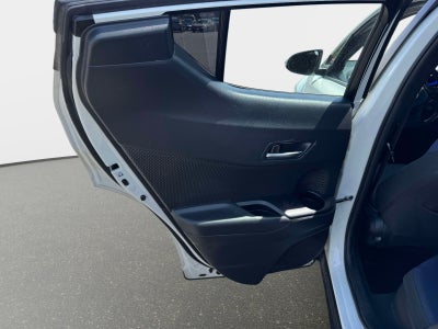 2021 Toyota C-HR XLE