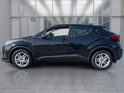2021 Toyota C-HR LE